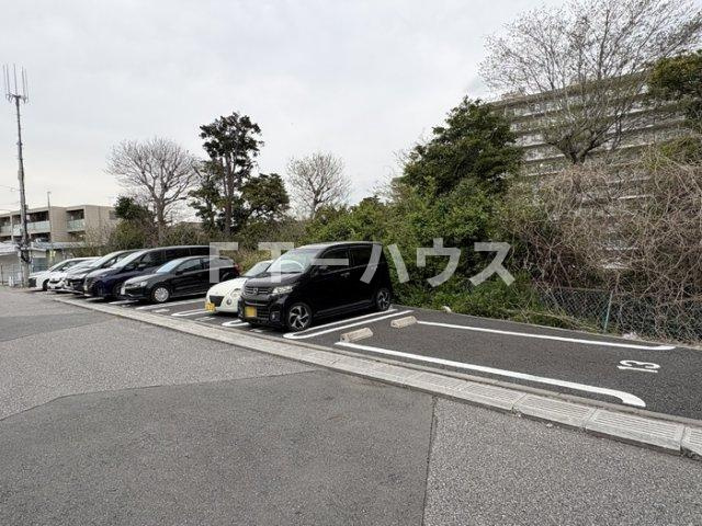 エタニティー東船橋の駐車場|駐車場