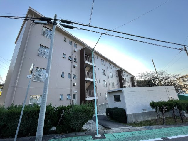 なるみグリーンコーポ　1階の外観