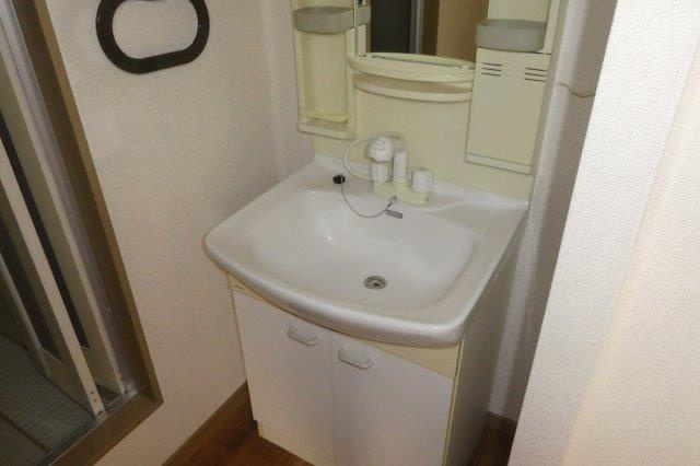 ステリーナ福島Bの独立洗面台|シャンプードレッサー