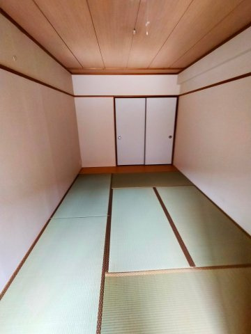 | エスペーロ・アヴェニュー