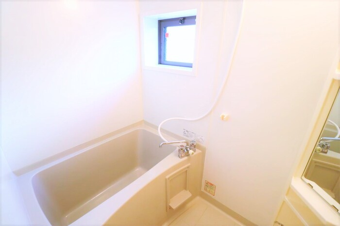 グロリア　Ａの浴室