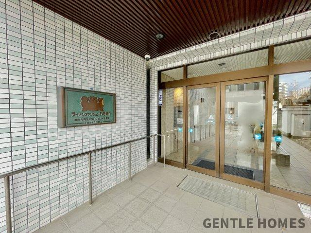 ライオンズマンション日赤通りのエントランス