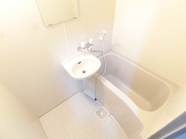 REINA錦織の浴室