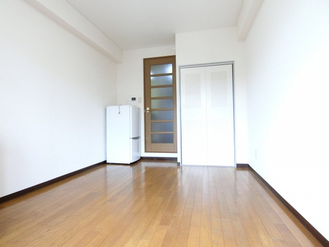 REINA錦織の居間・リビング