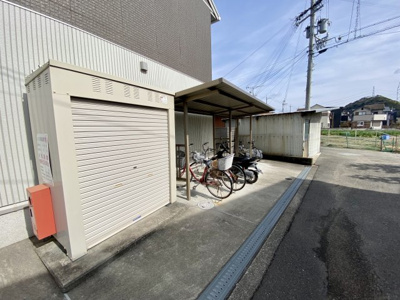 【その他共用部分】 | メゾンM | 駐輪場