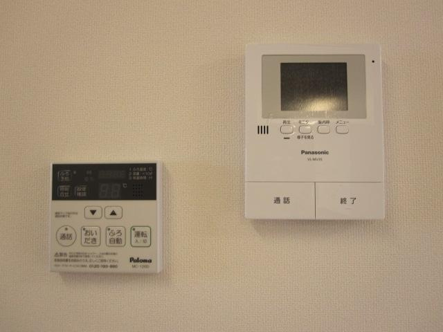 ミオ　バレーナのセキュリティ|カメラ付インターホン