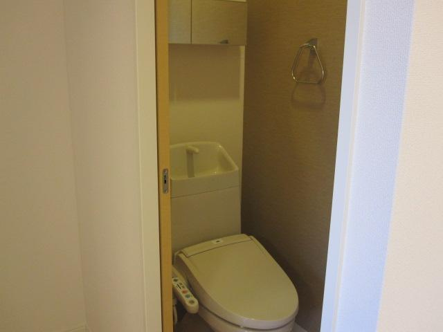 ミオ　バレーナのトイレ|シャワー付トイレ