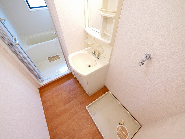グリーンガーデン　弐番館の設備|室内洗濯機置き場があります