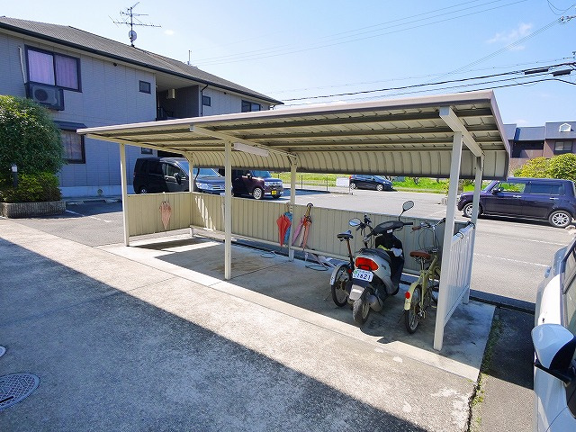 グリーンガーデン　弐番館のその他共用部分|自転車置き場