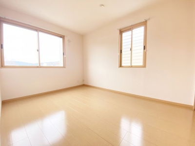 【洋室】 | エリシオン日高 F棟