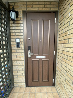 【玄関】 | エリシオン日高 F棟