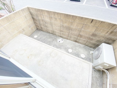 【庭】 | エリシオン日高 F棟