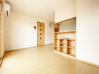 【居間・リビング】 | エリシオン日高 F棟