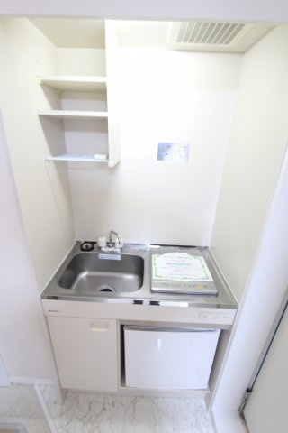 セリジエ中原のキッチン|同アパートの参考写真です。