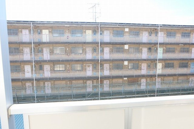 ビレッジハウス郷地７号棟の展望