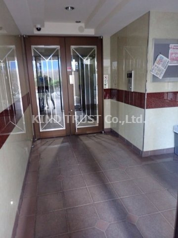 ピュアコート天神橋のロビー|清潔なロビーです