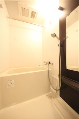 【浴室】 | エスリード靭公園