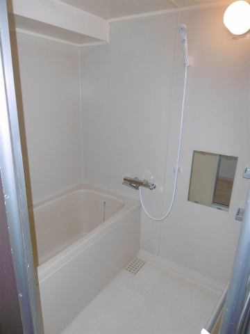 高石市綾園１丁目の賃貸マンションの浴室|お風呂で日々の疲れを落としましょう