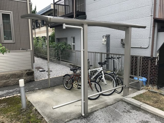 シャーメゾン　ST　デュオ　コートのその他共用部分|屋根付き駐輪場です