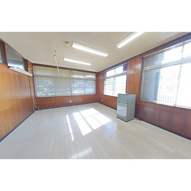 岐阜市清本町１０丁目の事務所の内装
