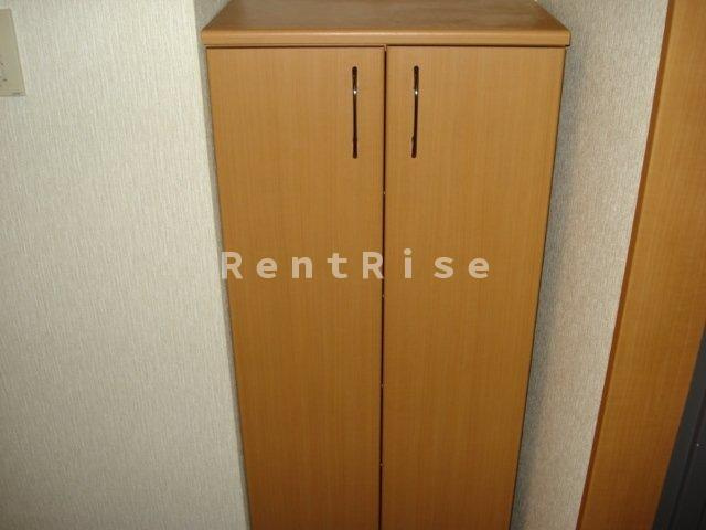 ブルージュの玄関|玄関収納