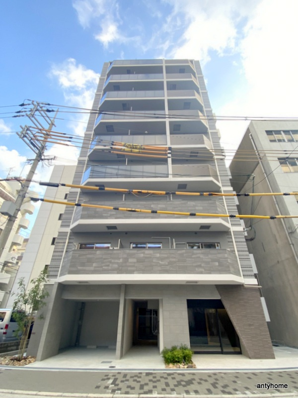 シーズンフラッツ新町　仲介手数料無料の外観