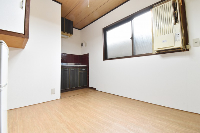 【寝室】 | 南初島町マンション | 洋室