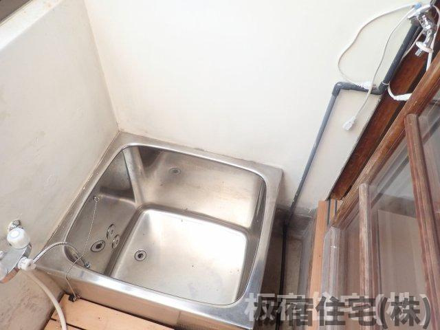 【浴室】 | 平和台町２丁目連棟長屋 | コンパクトで使いやすいお風呂です