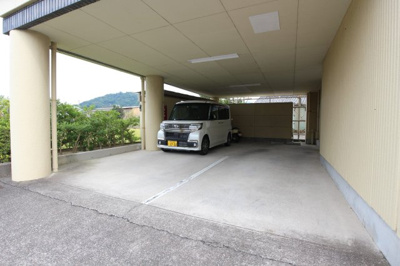 【駐車場】 | 宝マンション