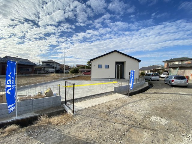 川越市池辺21-1期　新築戸建の外観|現地（2022年12月）撮影　西武新宿線「南大塚」駅まで徒歩25分