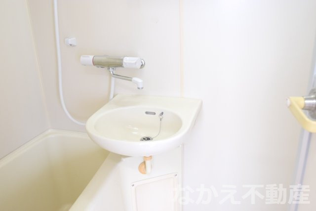 【洗面所】 | ゆったりとスペースのある洗面所