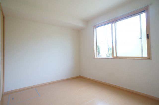 【居間・リビング】 | ゆったりとした居間です