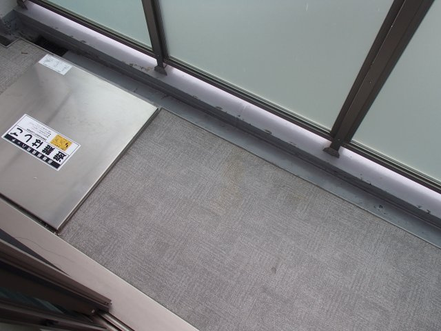 【バルコニー】 | INOVE小若江 | バルコニーからの眺めを楽しみながら食事をしませんか