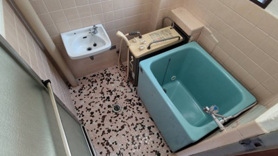 【浴室】 | ニュー豊里 | バストイレ別なのでお風呂でゆっくりできますね