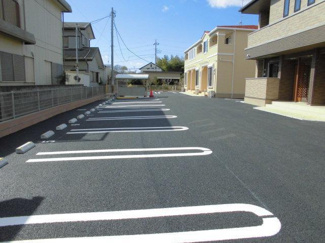 【駐車場】