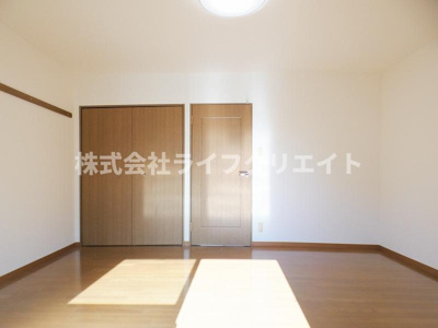 【洋室】 | ディアコート・ソシア
