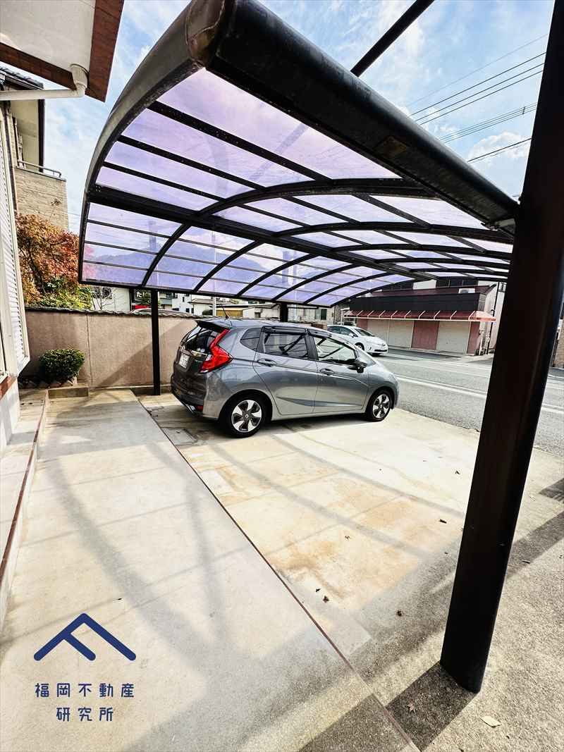 福岡市東区高美台１丁目　戸建ての駐車場