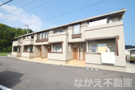 小松島市中田町字蛭子ノ本のアパートの画像