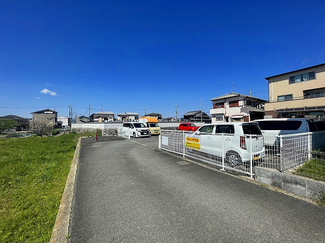 ロイヤルメモリー駐車場の外観|外観です