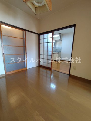 【居間・リビング】 | 梅園荘 | 別部屋写真です。