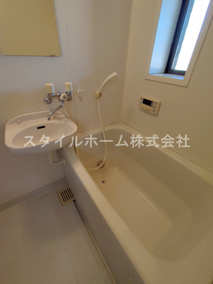 【浴室】 | 梅園荘 | 別部屋写真です。
