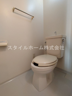 【トイレ】 | 梅園荘 | 別部屋写真です。