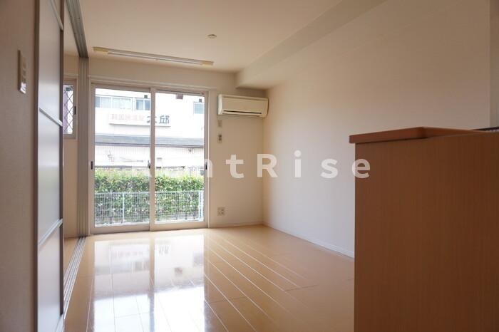 カモミールのエントランス