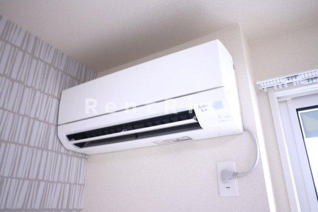 一宮市新生３丁目のアパートの設備|エアコン