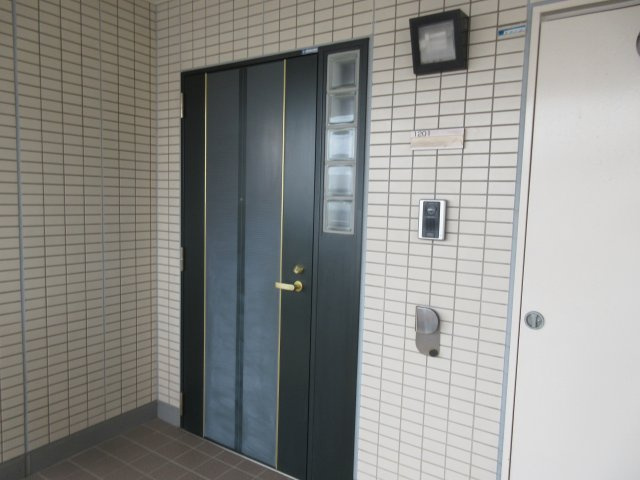 アスピア明石南館のエントランス