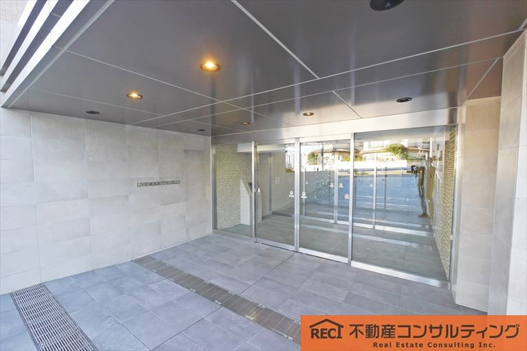 リビオ六甲THE・HILLSのエントランス