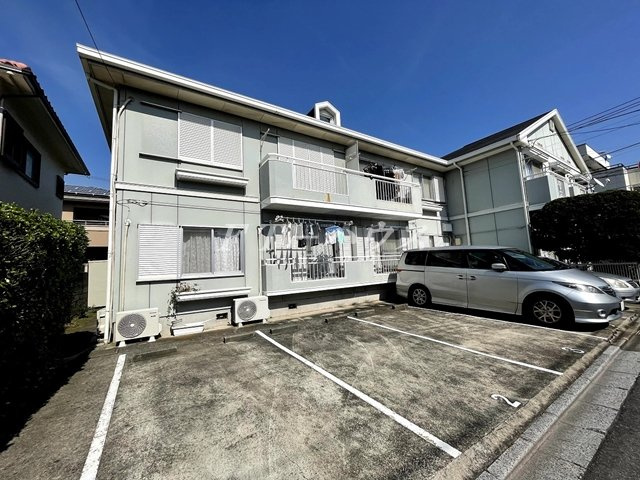 グリーンハウス谷津の外観