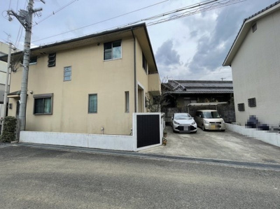 【前面道路含む現地写真】 | 貝塚市木積・平成18年建築・土地45坪・開発分譲地内 | 前面道路含む現地写真です