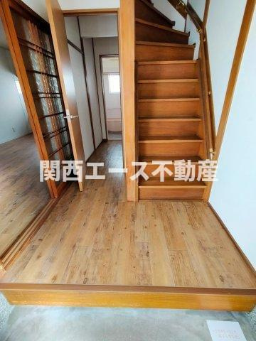 【玄関】 | 若江本町３丁目貸家