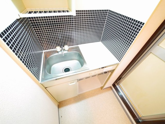 ディアコート奈良（東木辻町）のキッチン